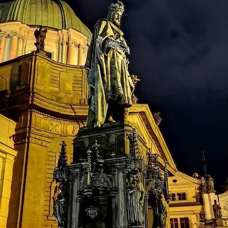 Ubytování v soukromí Cozy Near Charles Bridge Praha